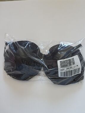 Victoria's Secret Black Very Sexy Molded Foam Bra
